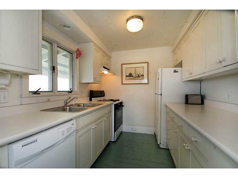 610 Corn Neck Road Block Island, RI 02807 - Photo 9 of 24 Kitchen.