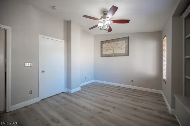 $2,000 | 52 Belle Springs Avenue, Las Vegas, NV 89123