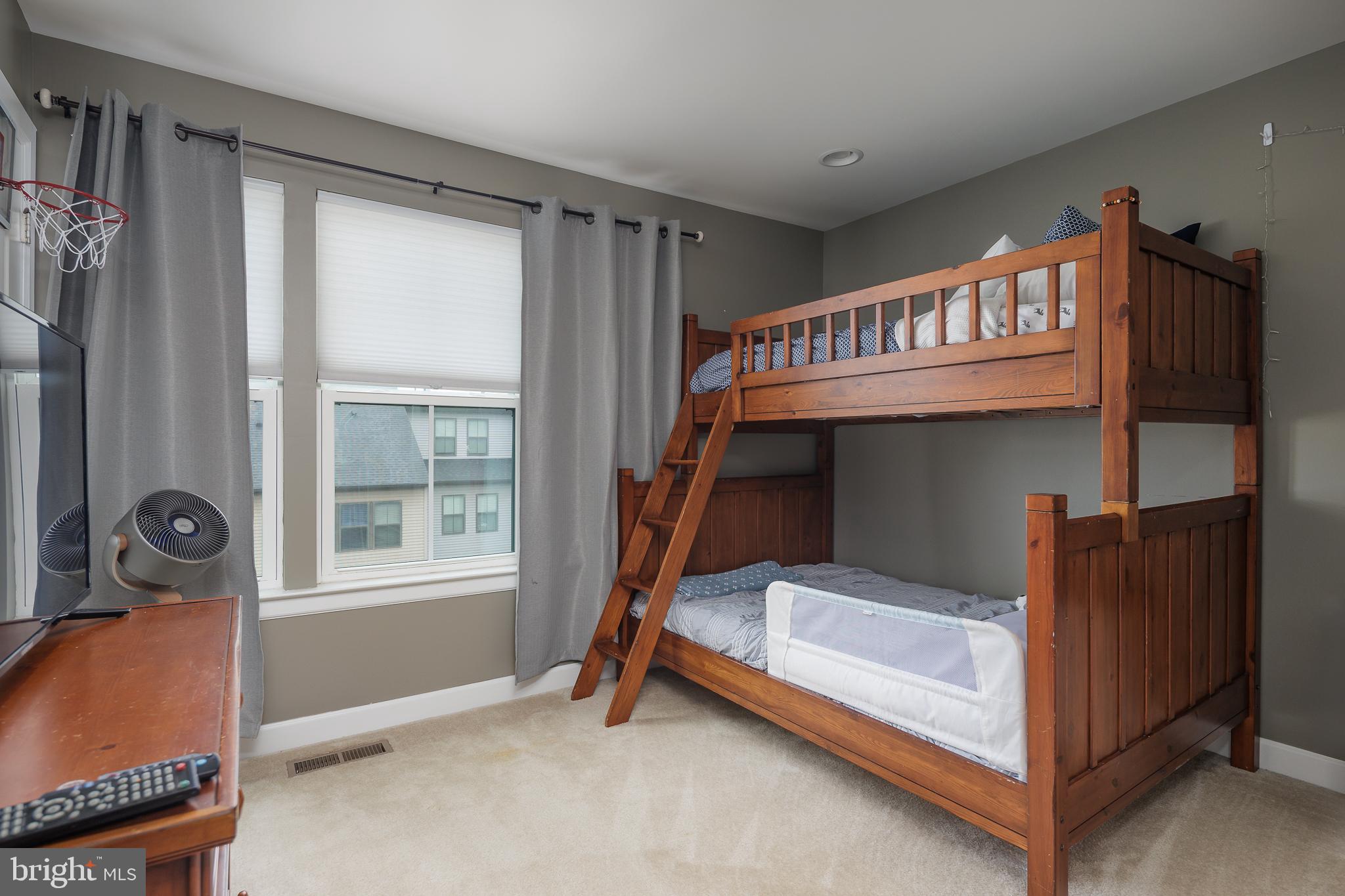 22355 Exe Square Ashburn, VA 20148 - Photo 20 of 65 a bedroom with window and a window