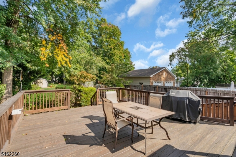 23 Evergreen Avenue Springfield, NJ 07081 - Photo 26 of 37 Gallery Image 26