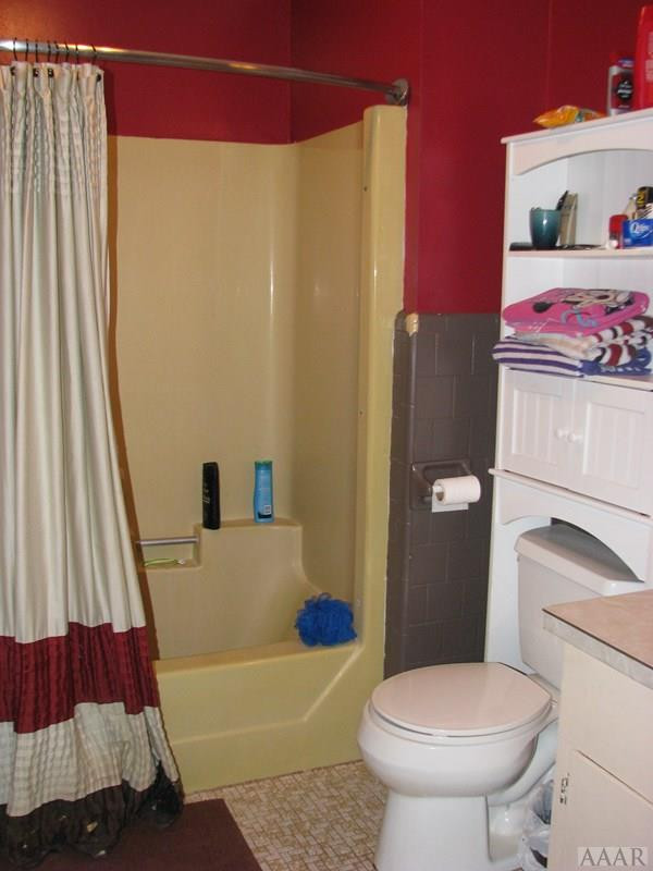 218 Long Ridge Road Plymouth, NC 27962 - Photo 16 of 23 2nd full bth