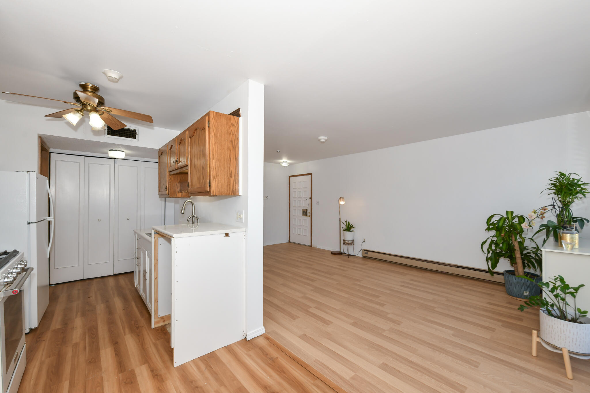 4050 West Rivers Edge Circle, Unit 1 Brown Deer, WI 53209 - Photo 12 of 36 HEN_ (11)