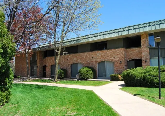 $79,900 | 4050 West Rivers Edge Circle, Unit 1, Brown Deer, WI 53209