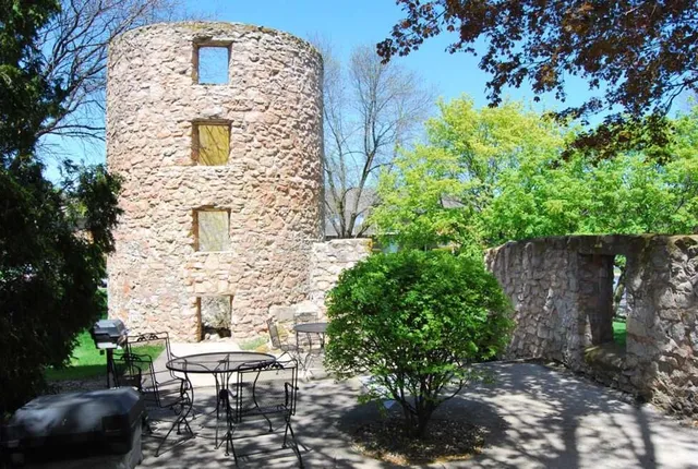 $79,900 | 4050 West Rivers Edge Circle, Unit 1, Brown Deer, WI 53209