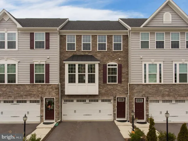 $2,700 | 119 Fritillary Court, White Post, VA 22663