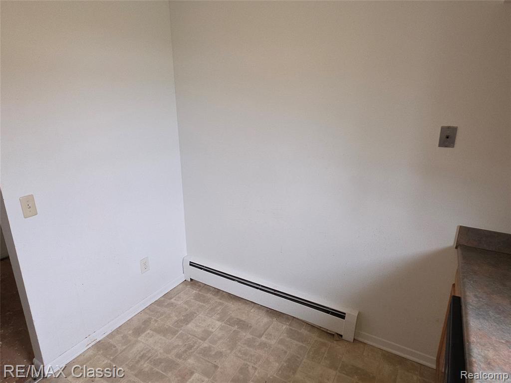 1101 Tienken Court, Unit 206 Rochester Hills, MI 48306 - Photo 5 of 24