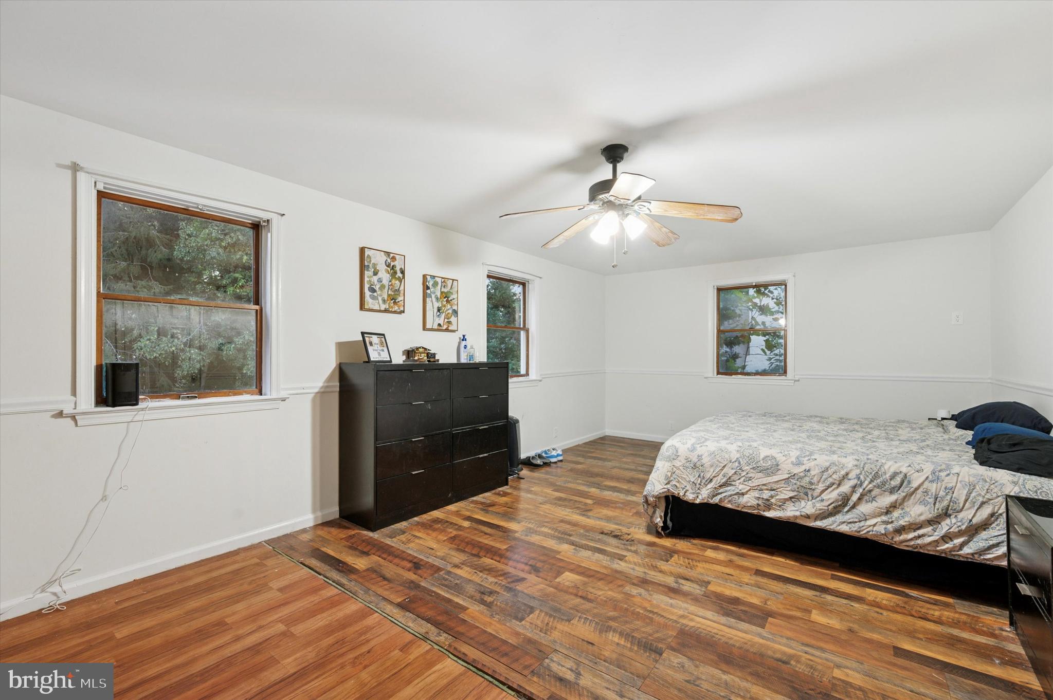 2379 Mole Road Secane, PA 19018 - Photo 22 of 26 a bedroom with a bed and a dresser
