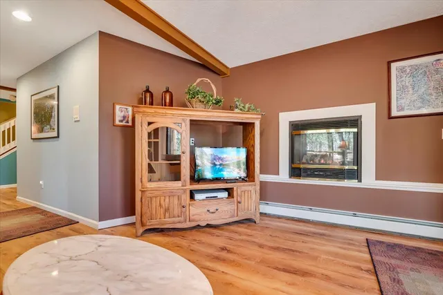 $1,799,000 | 6102 Lakeview Drive, Pocono Pines, PA 18350