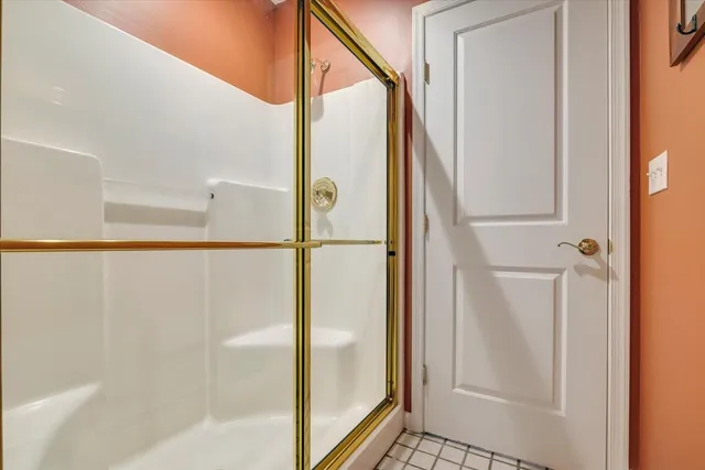 $1,799,000 | 6102 Lakeview Drive, Pocono Pines, PA 18350