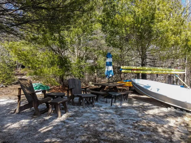 $1,799,000 | 6102 Lakeview Drive, Pocono Pines, PA 18350