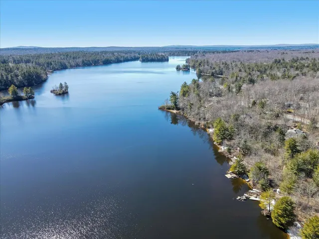 $1,799,000 | 6102 Lakeview Drive, Pocono Pines, PA 18350