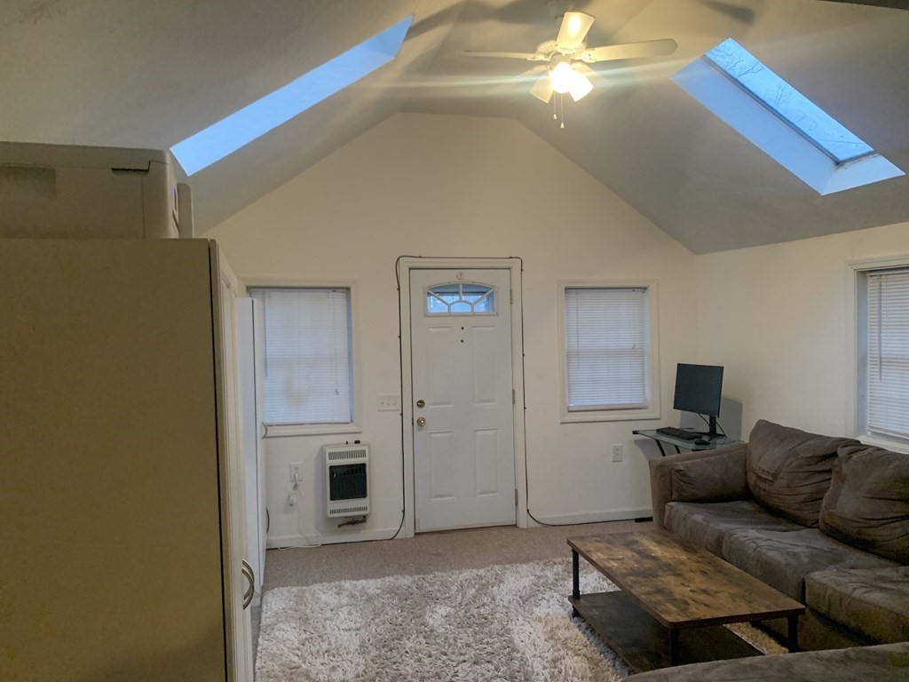10 Hope Way Rutland, MA 01543 - Photo 5 of 20