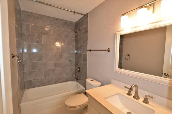 $2,350 | 3216 Nova Trail, Plano, TX 75023