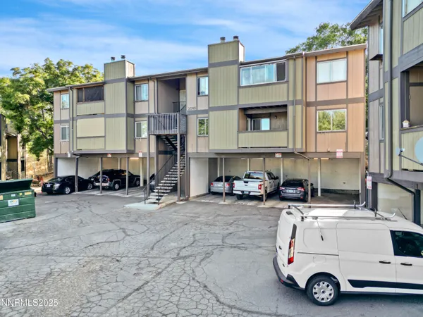 $189,900 | 2085 Highview Court, Unit 1, Reno, NV 89512