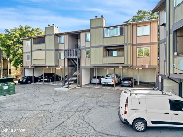 $189,900 | 2085 Highview Court, Unit 1, Reno, NV 89512
