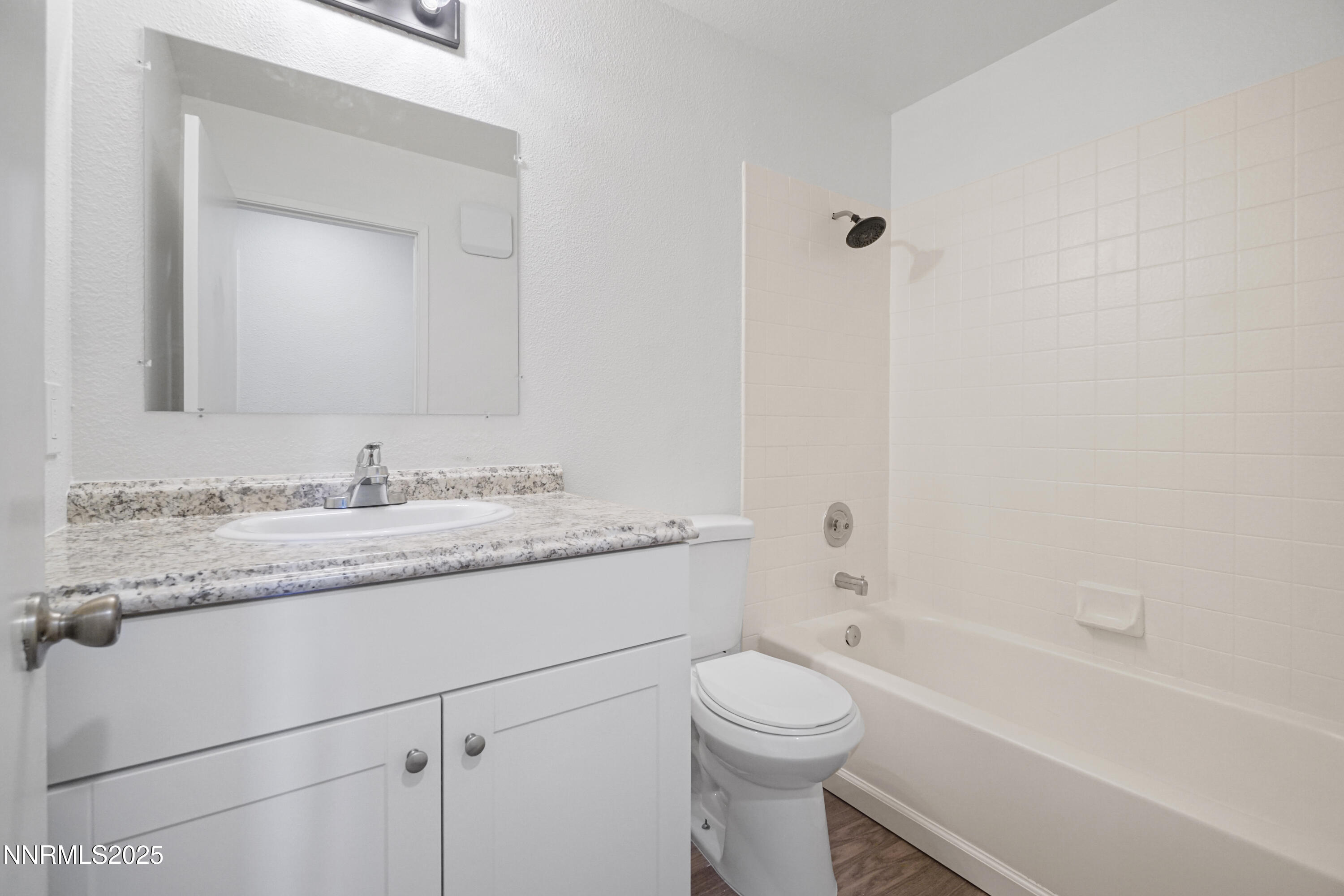 2085 Highview Court, Unit 1 Reno, NV 89512 - Photo 14 of 20 DSC03206-1