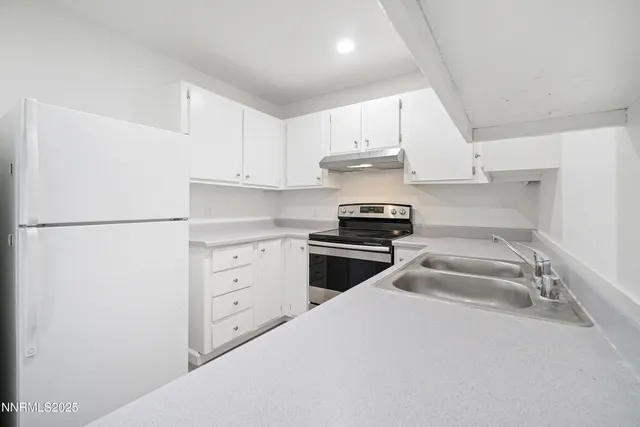 $189,900 | 2085 Highview Court, Unit 1, Reno, NV 89512