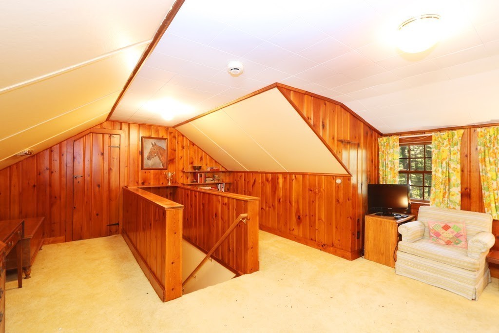 18 Columbine Road Weston, MA 02493 - Photo 15 of 22