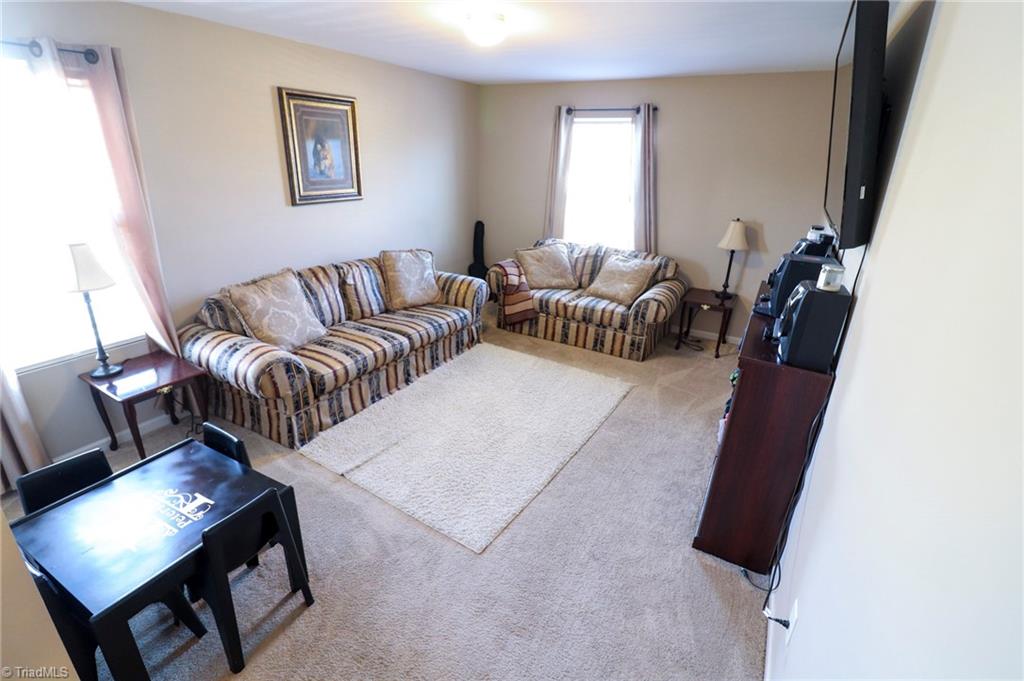 6676 Ridge Bluff Drive Rural Hall, NC 27045 - Photo 9 of 17