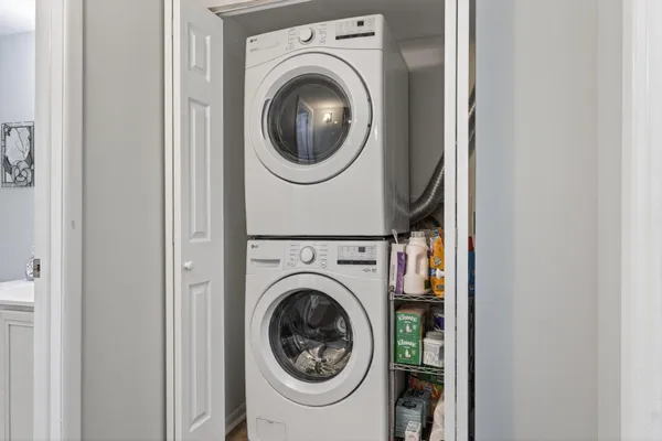 $250,000 | 3600 Rustic Lane, Unit 215, Wilmington, DE 19808