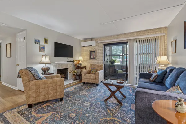 $250,000 | 3600 Rustic Lane, Unit 215, Wilmington, DE 19808