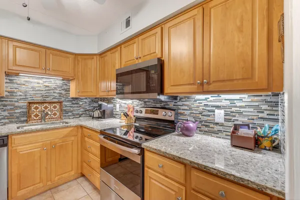 $250,000 | 3600 Rustic Lane, Unit 215, Wilmington, DE 19808