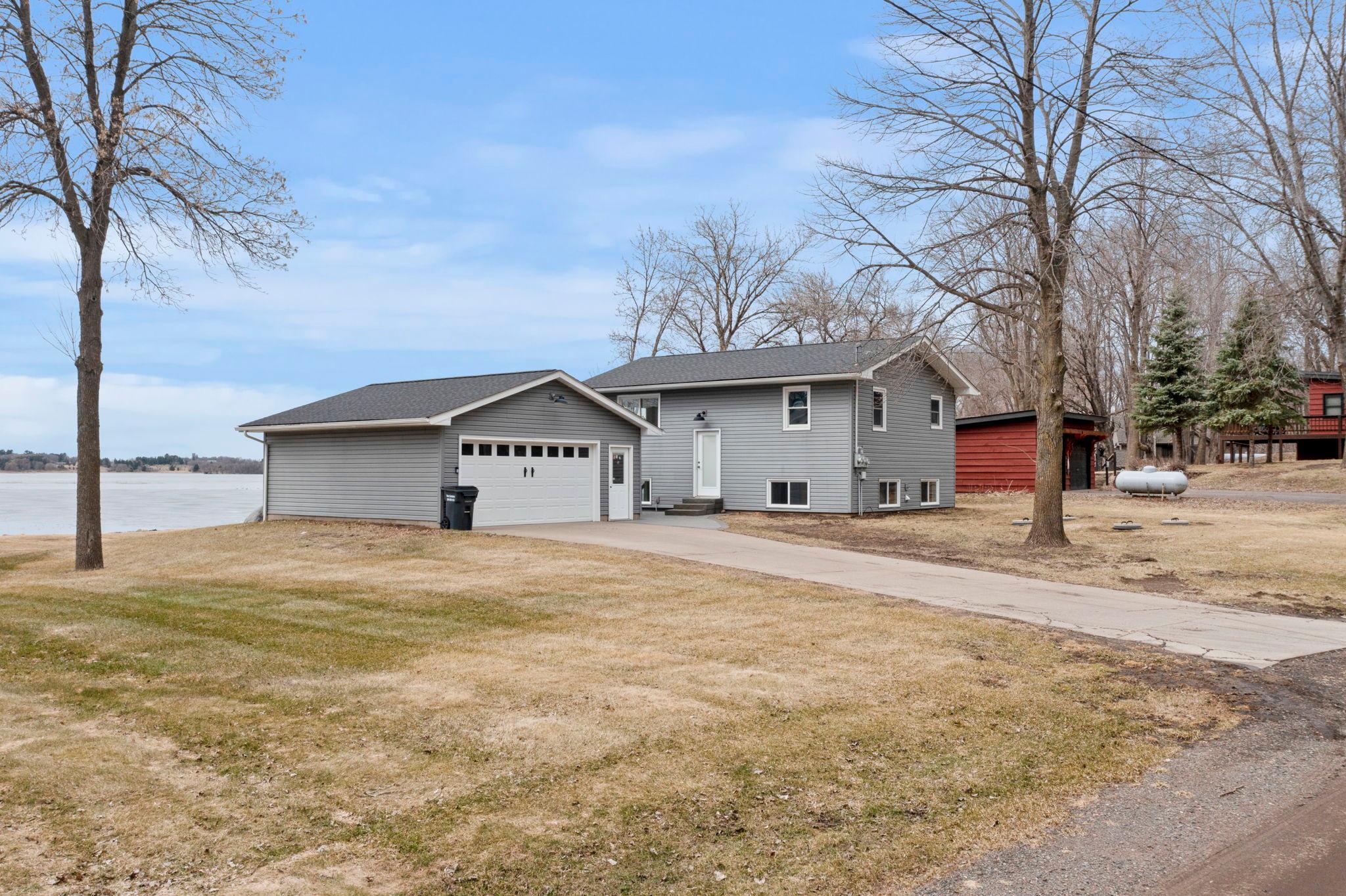 51400 Berry Avenue Rush City, MN 55069 - Photo 4 of 51