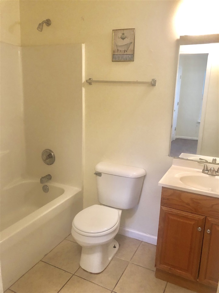 914 Crossway Road Tallahassee, FL 32305 - Photo 2 of 13