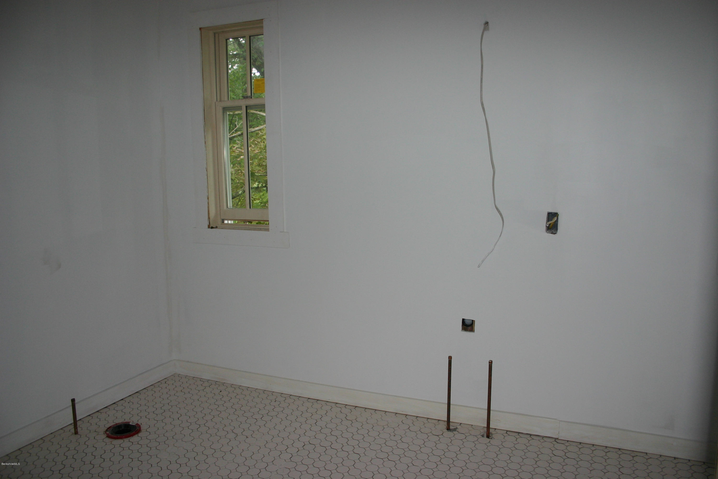 7 Alford Center Road Alford, MA 01230 - Photo 12 of 14 Bathroom upstairs