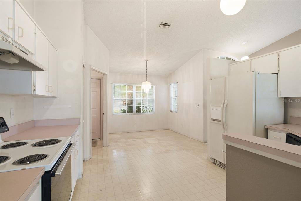 9207 Spring Hill Drive Spring Hill, FL 34608 - Photo 8 of 29