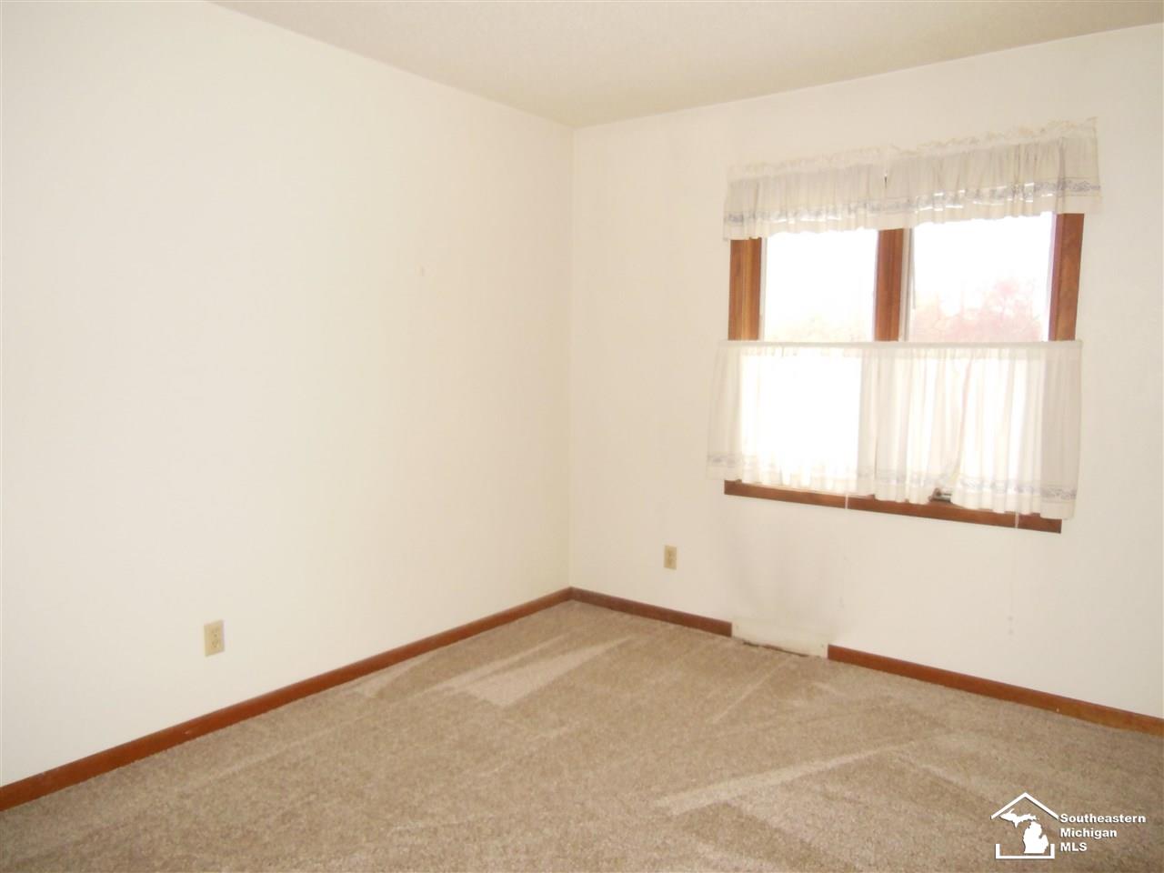 1331 Rutledge Drive Temperance, MI 48182 - Photo 24 of 36