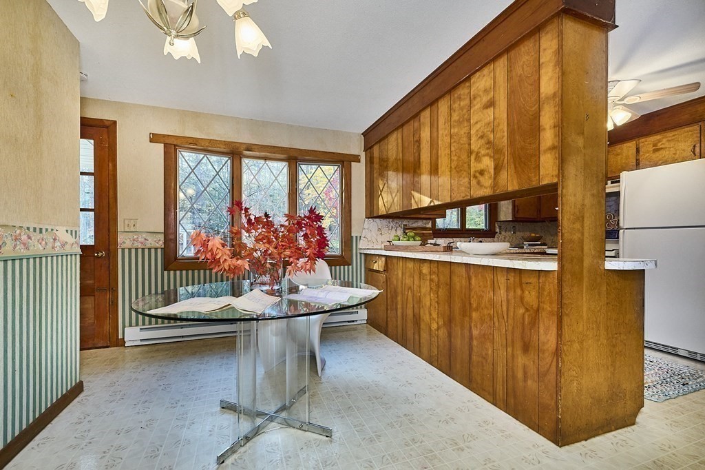 356 Chesterfield Road Northampton, MA 01053 - Photo 11 of 35