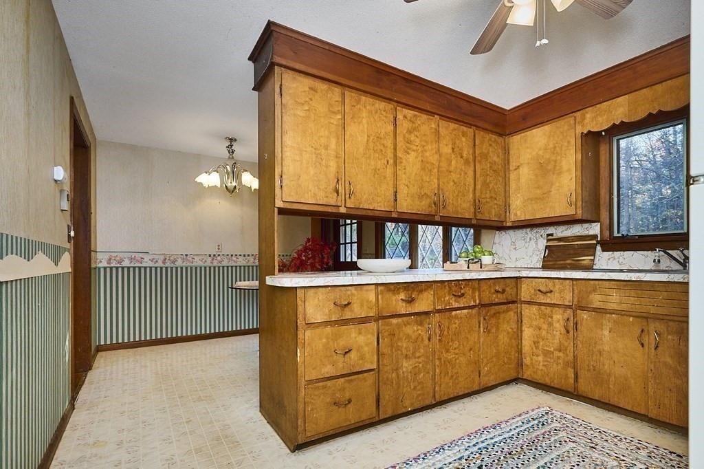 356 Chesterfield Road Northampton, MA 01053 - Photo 13 of 35