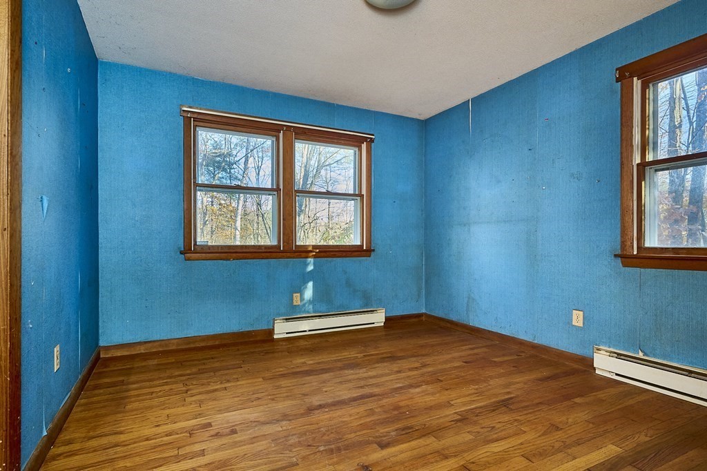 356 Chesterfield Road Northampton, MA 01053 - Photo 16 of 35