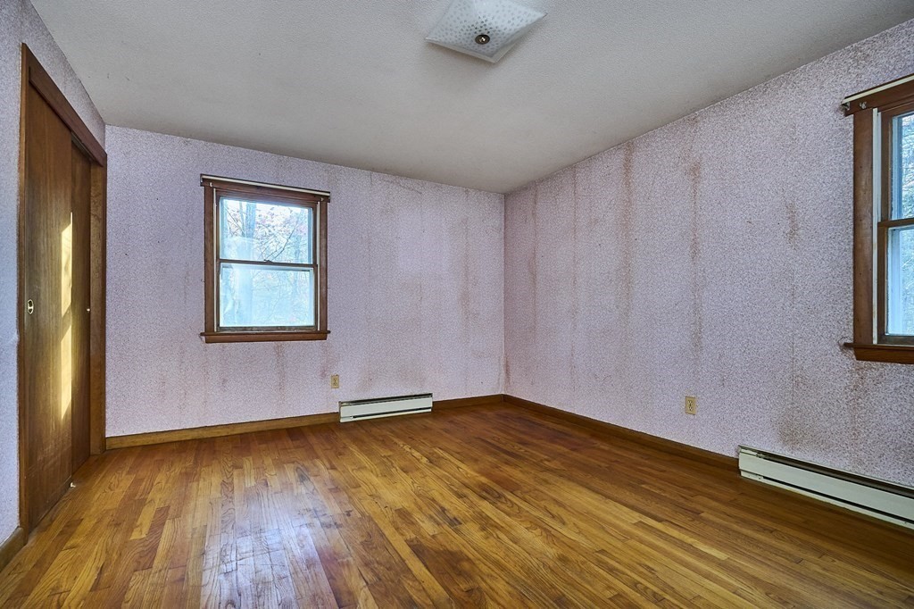 356 Chesterfield Road Northampton, MA 01053 - Photo 18 of 35