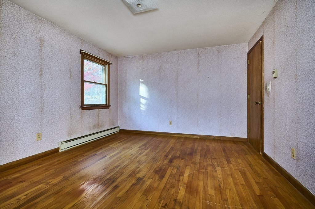 356 Chesterfield Road Northampton, MA 01053 - Photo 19 of 35