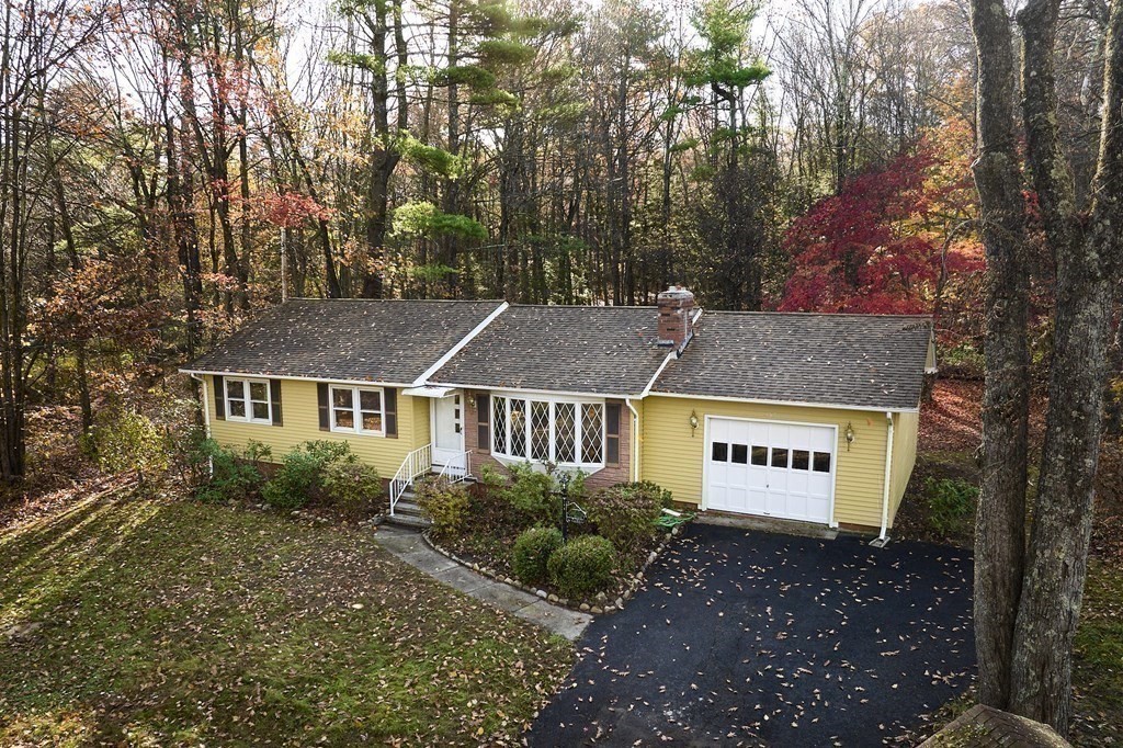 356 Chesterfield Road Northampton, MA 01053 - Photo 3 of 35