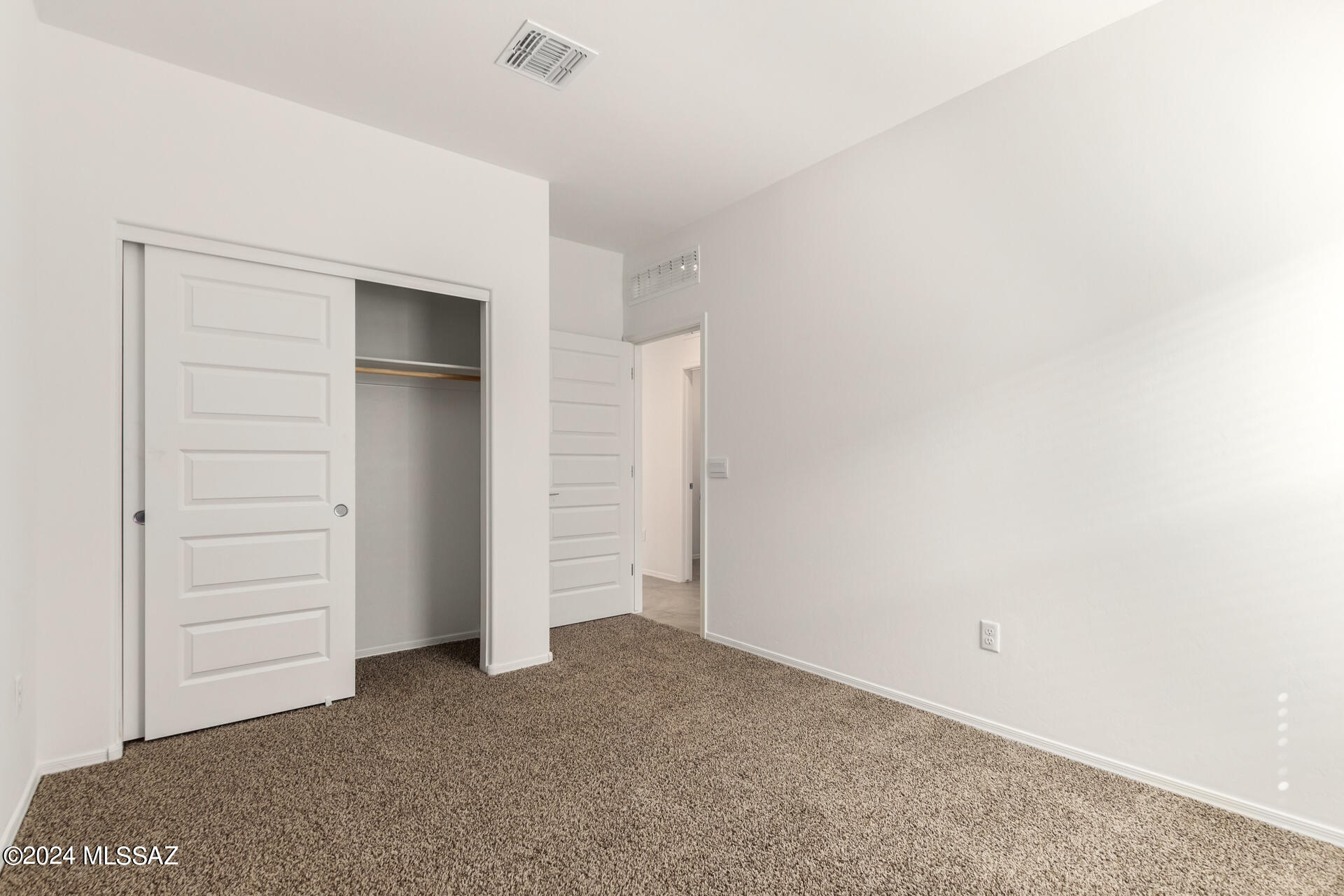 12496 West Barnett Road Marana, AZ 85653 - Photo 27 of 40