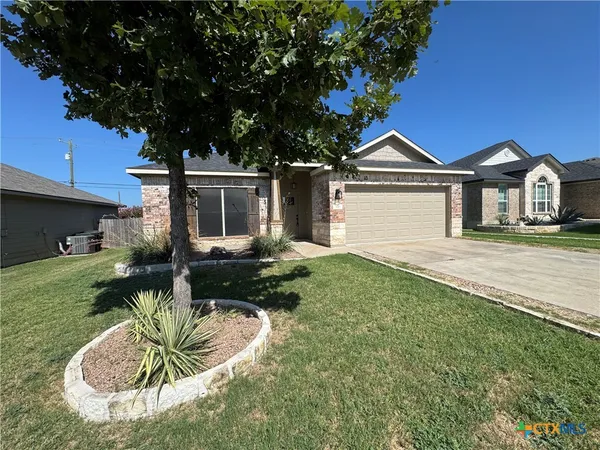 $1,899 | 416 Parkfield Lane, Temple, TX 76502