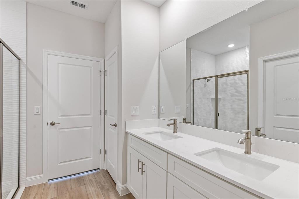 9735 Southwest 62nd Court Ocala, FL 34476 - Photo 17 of 32