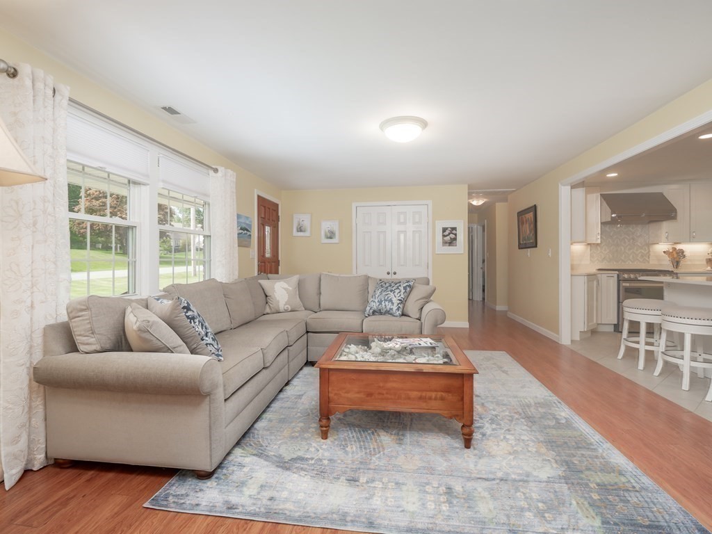 110 Hoyt Road Haverhill, MA 01835 - Photo 9 of 27 Gallery Image 9