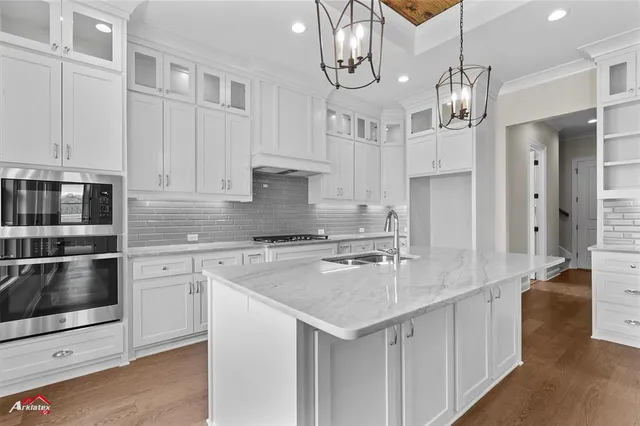 $575,000 | 178 Creston Lane, Shreveport, LA 71106