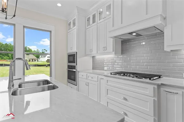 $575,000 | 178 Creston Lane, Shreveport, LA 71106