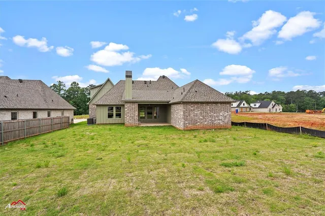 $575,000 | 178 Creston Lane, Shreveport, LA 71106