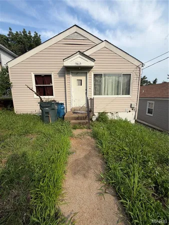 $29,900 | 5665 Wilborn Drive, Jennings, MO 63136
