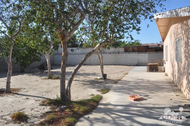 46531 Vargas Road Indio, CA 92201 - Photo 5 of 18 a park view with a outdoor space