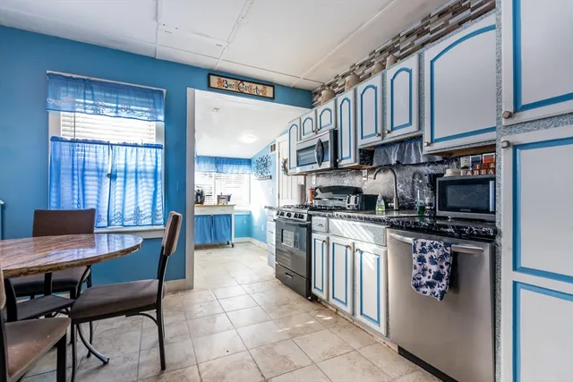 $395,000 | 21 Bayview Street, Wareham, MA 02571