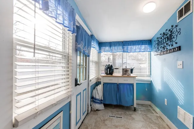 $395,000 | 21 Bayview Street, Wareham, MA 02571