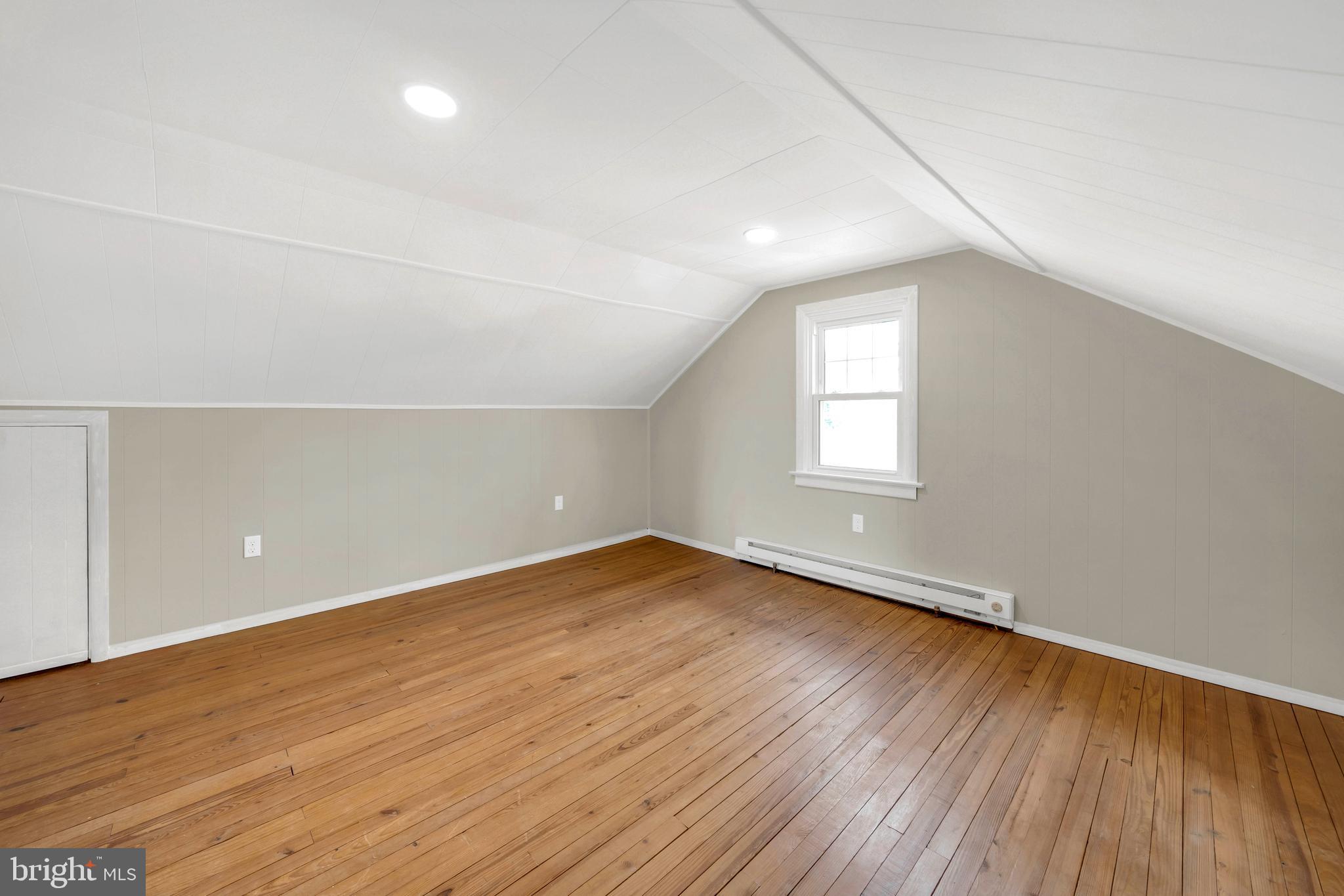 2036 Oak Road Hatfield, PA 19440 - Photo 21 of 33 Gallery Image 21