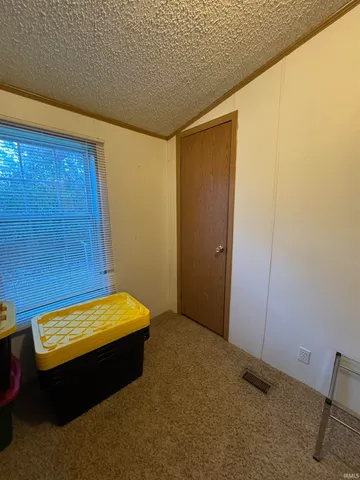 $269,000 | 5180 East 1200 South, Haubstadt, IN 47639